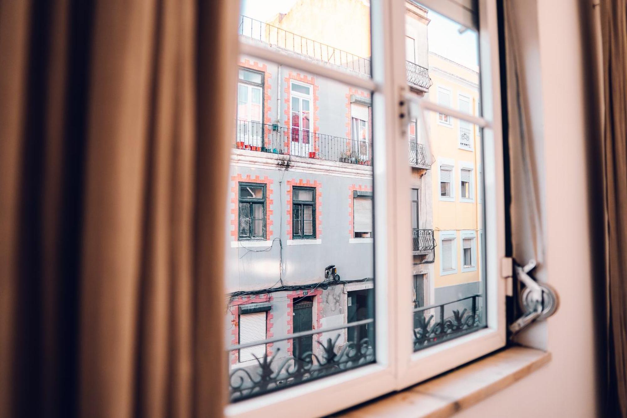 Guest House Arroios Rooms Lisbon Exterior photo