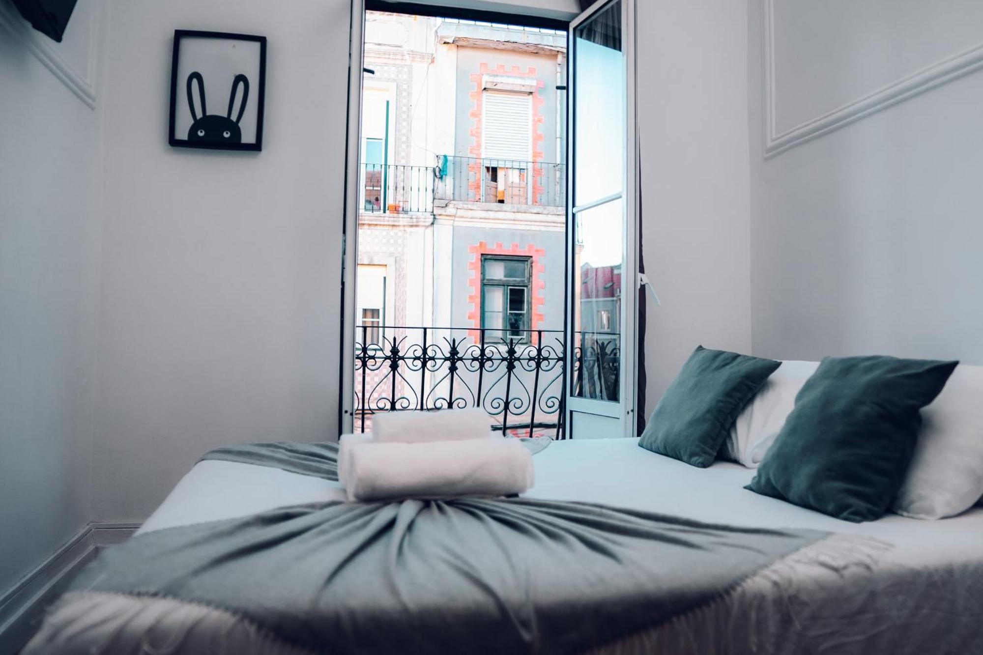 Guest House Arroios Rooms Lisbon Exterior photo