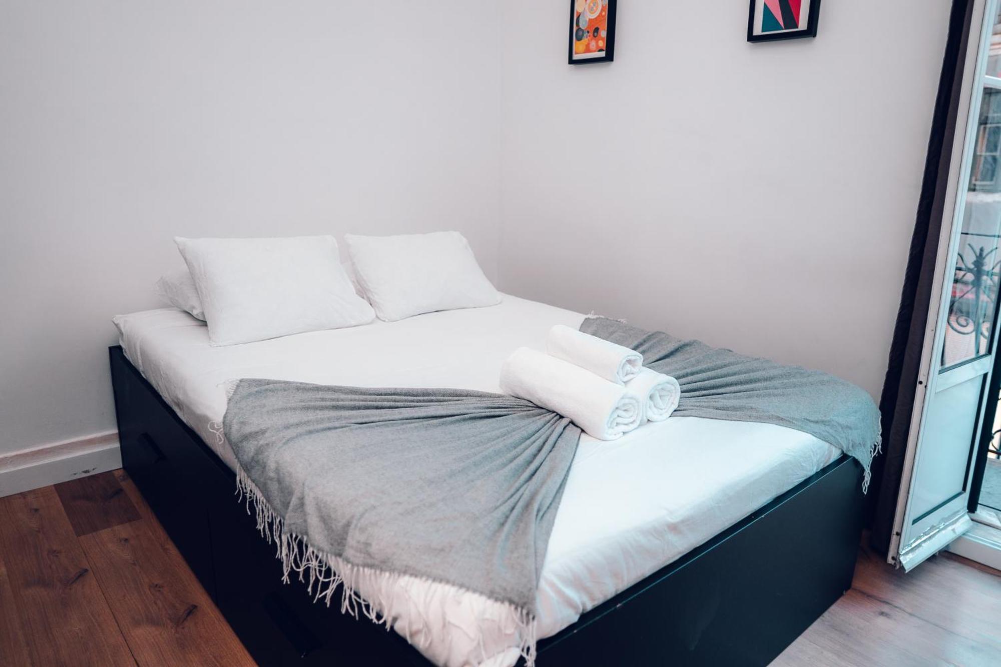 Guest House Arroios Rooms Lisbon Exterior photo